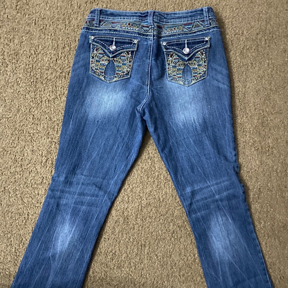 designed bootcut jeans